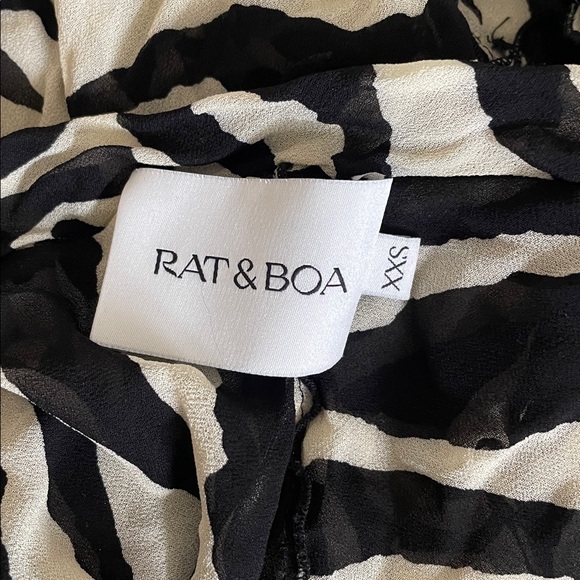 ‼️sale‼️ Rat & Boa Zephyr Zebra Blouse - Picture 5 of 5